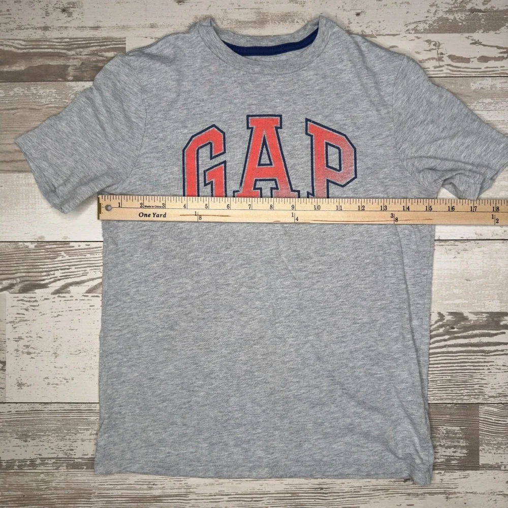 Gap Kids Gray Logo T-Shirt Boys Medium Short Sleeve Casual Tee